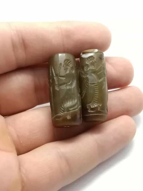 2 PCS Antique Agate Roman Medieval Intaglio Engraved Cylinder Historical Beads
