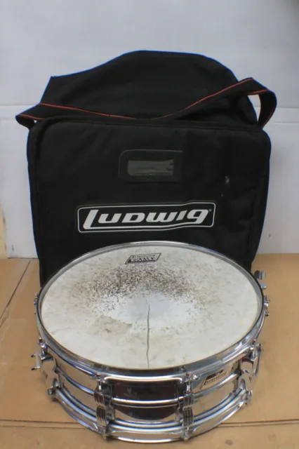 Ludwig Snare Drum 90s Rocker Series 14” X 5” serial# 804446 W/LUDWIG Soft Bag