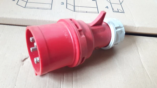 PC ELECTRIC Connettore Maschio Per Collegamento CEE, 400 V, 32 A, Rosso - Foto 7