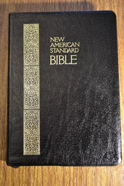 Nelson Giant Print Reference Bible Black Genuine Leather Thumb Indexed -Like New