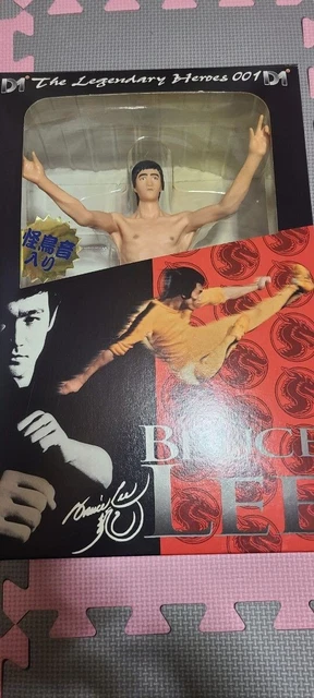 Figurine Bruce Lee Version Luxe 1/6 - 32 Cm Et 27 Cm - Édition Collection 2023