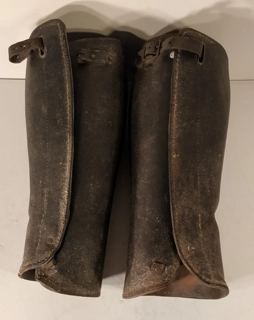 Bottines femme boucles sur les côtés beige sahara. Bout rond. Semelle