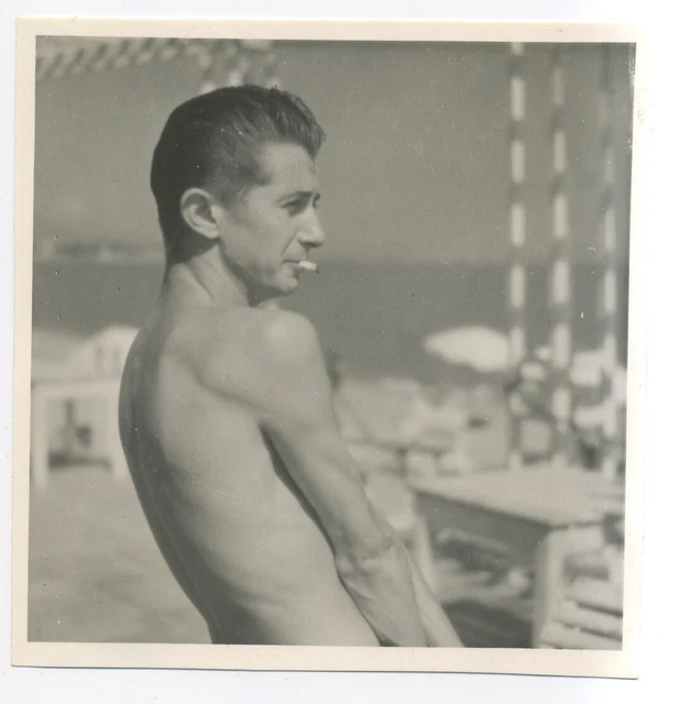PHOTO ANCIENNE - Vintage Snapshot - Maillot Bain Gag Homme Muscle Gym