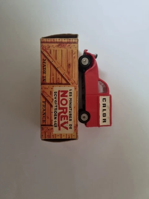 NOREV ANCIENNE PLASTIQUE - Citroën Type H - HY - Tub Tube - 1 /43 EUR 5,00 - FR