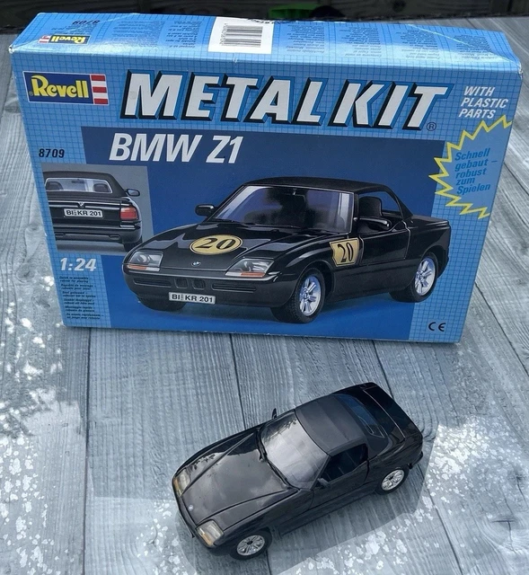 Maquette Revell 1/24 BMW 850i Bordeaux - Modèle 8629