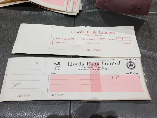 Vintage (60s) LLOYDS Bank Cheque & Paying In Slip, BATTERSEA Branch Unused