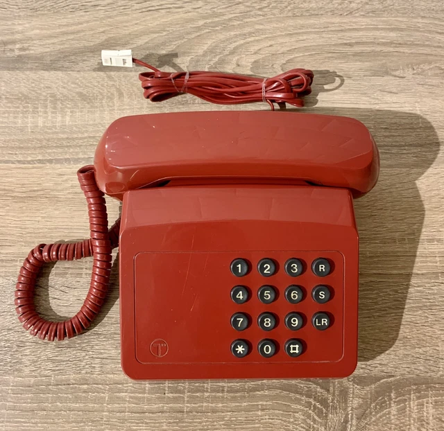 BT TRIBUNE RED Vintage Corded Telephone 9801 AR REN1 House Phone
