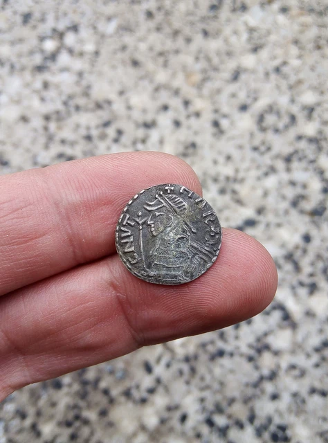 Harthacnut, Sole Reign (1040-42), Penny, 'Arm-and-Sceptre' type
