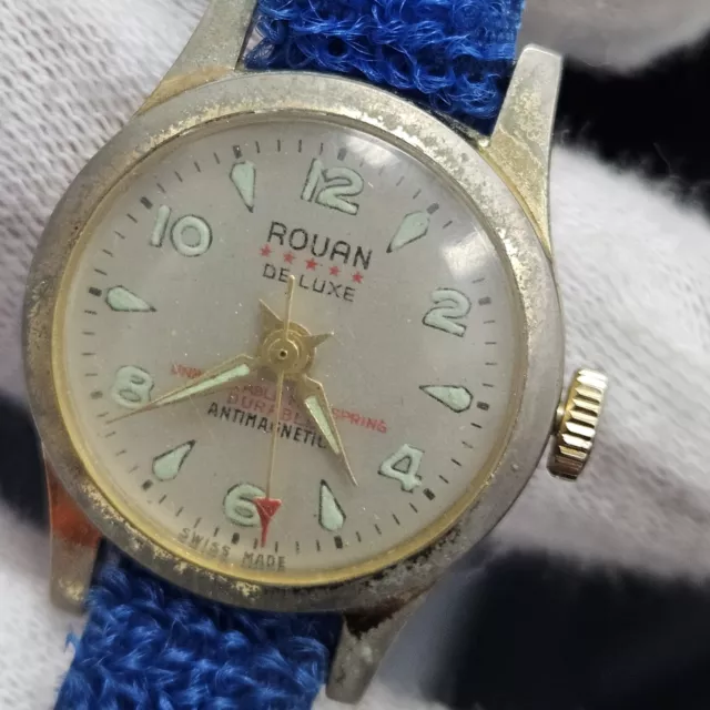 Rouan deluxe watch deals