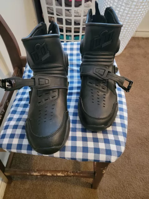 ICON Accelerant Boot size 12.5