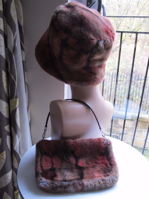 LA MAISON PARIS De La Fausse Fourrure Hat & Bag Set Faux Fur  display picture 1
