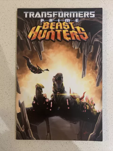 Transformers Prime Beast Hunters (2013 IDW) comic books