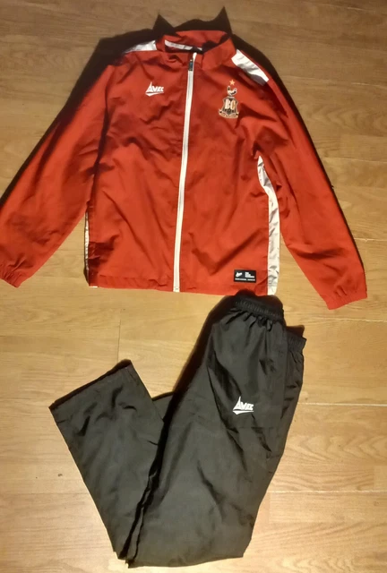 Bradford City con tuta rossa manica lunga e tuta nera pantaloni XL RAGAZZI
