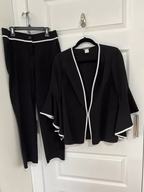 VENUS Bell sleeve Jacket and pants suit set Size 4