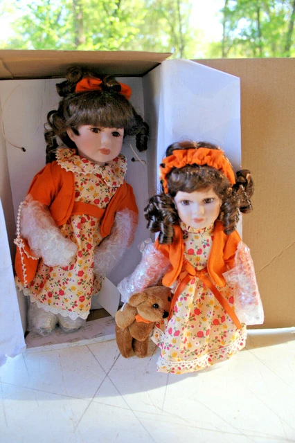 Heritage Signature Collection 2 SISTER DOLLS w/ LOA MINT NIB Orig. Packg. 43950