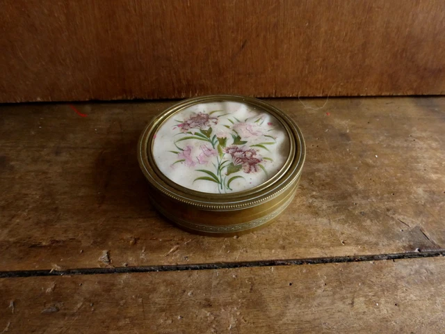 Poudrier Plaqué Or Décor Floral - Style XXème Siècle, état Comme Neuf