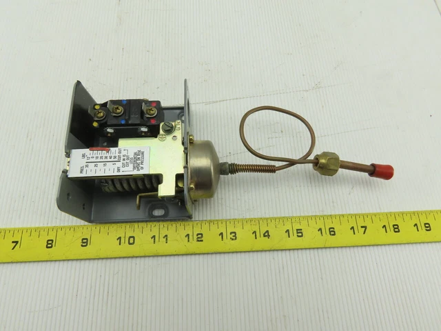 Johnson Controls P70FC-1C Pressure Control Range 20" Hg Vac./50 PSIG