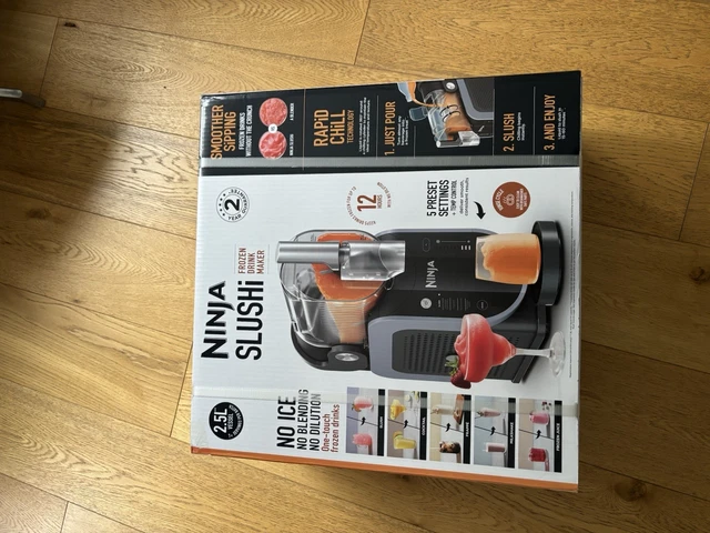 Machine à Glaçons Et Boissons Glacées Ninja SLUSHi FS301UK - Fabricant De Slush, Granités Et Cocktails, 5 Programmes, Bac Amovible, 240V, Garantie 2 Ans