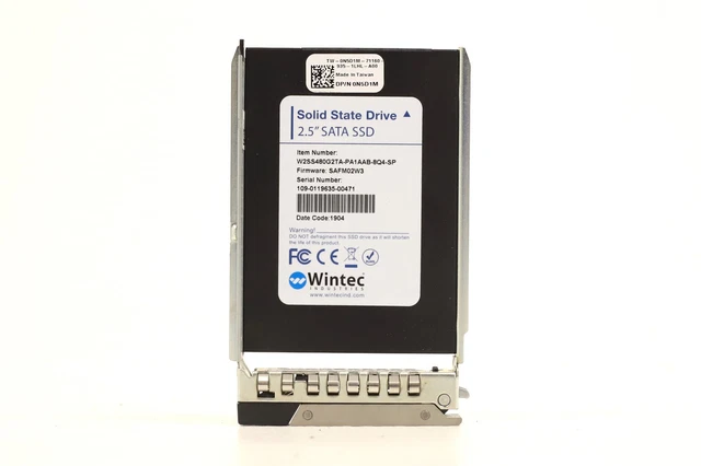 Intel DC S3520 Series 1.6TB SATA SSD (SSDSC2BB016T7) – 2.5in, Used 95-100% Health