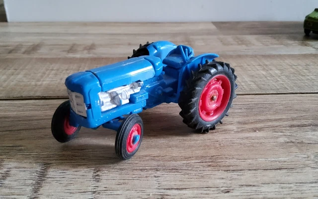 Miniature Panhard PL 17 Minialuxe échelle 1:43 - Métal - État Neuf Dans Sa Boîte