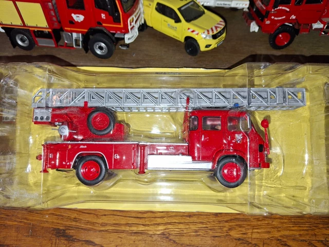 Edition Atlas miniatuur brandweerwagen - Hanomag LH 8 AL 28 schaal 1:72