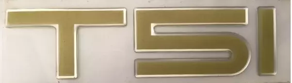 Sealine T51 Gold/Chrome Emblem