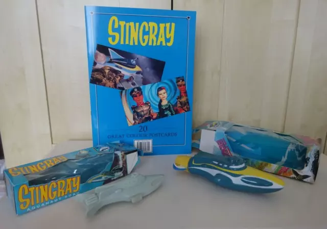 Rare 1993 Stingray Soap+ Box,Stingray Bubble Bath+ Box And 20 Postcard Album