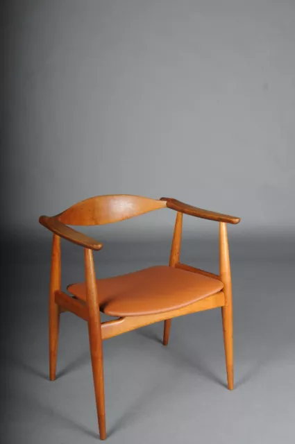 Hans J. Wegner. Chair, Teak / Leather, Model CH-35, Carl Hansen & Son, Denmark