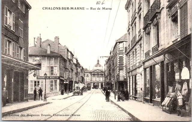 51 CHALONS SUR MARNE - vue de la rue de la marne.