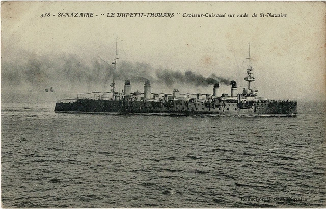 CPA -  St-Nazaire - Le Dupetit-Thouars  Croiseur-Cuirassé sur la Rade