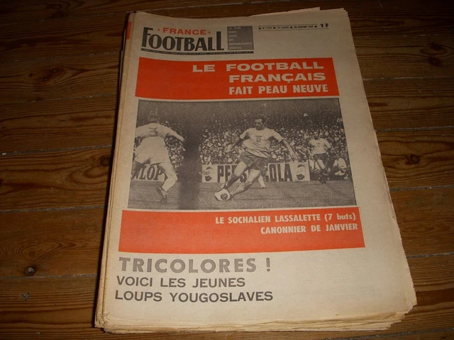France Football N°1326 Du 31 Août 1971 - Vergnes, Nîmes, Reims, Oslo, Keita, OM, ASSE
