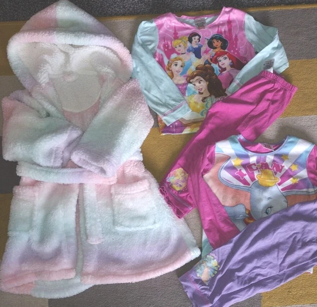 Baby Girls bundle of dressing gown & 2 pyjamas age 2-3 years very good condition