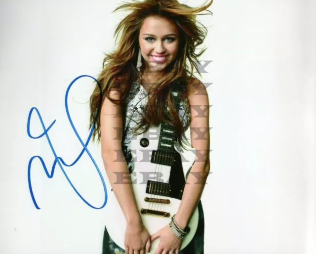 Miley Cyrus Autographed signed 8x10 Photo Reprint