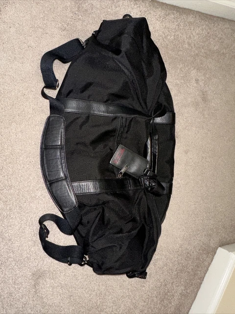 TUMI Alpha Black Leather Nylon Duffle Carry-On 20 Inch Large Bag Weekender