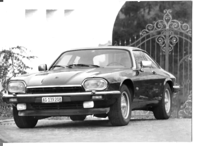 Jaguar XJS V12 Coupe Original Press Photograph Swiss Market Excellent