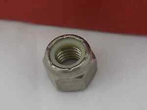 MacBook Pro M3 18 GB 250 Dadi Esagonali Grado 8 - Misura 3/8-16, Finitura Giallo Zincato Temprato, In Lega, Per Applicazioni Ad Alta Resistenza Mach3 Cnc - Foto 6