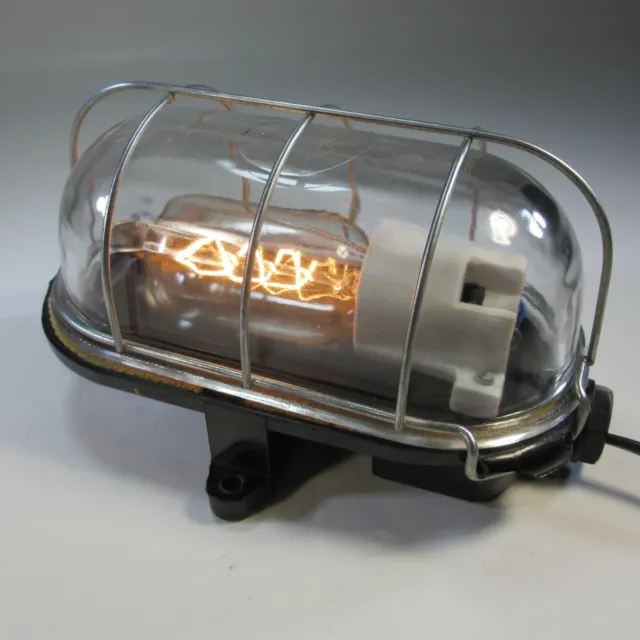 Bunkerlampe Art Deco Leuchte Bakelit Gehäuse Wandlampe Industrie Design Lampe