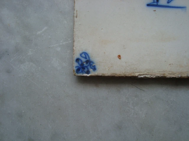 18th centuryt  handpainted dutch delft tile tennisplayer, sport, tennis,padel 3