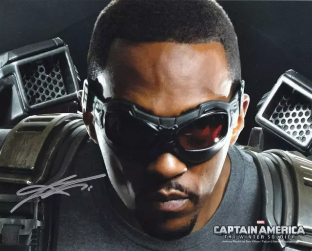 ANTHONY MACKIE signed Autogramm 20x25cm AVENGERS in Person autograph COA