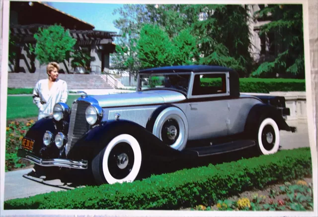 1933 Lincoln Judkins Coupe car print (silver & black)