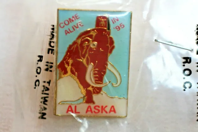 Shriner's Lapel Pin Woolly Mammoth Come Alive in '95  Al Aska Earle Beesley NEW