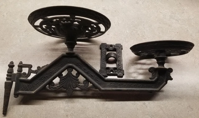 Antique Double Cast Iron Sconce For Oil Lamp / Plants Swing Arm & Wall Bracket