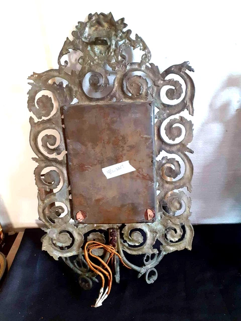 Ancienne paire d'appliques murale 3 feux , en bronze , avec miroir Renaissance 6