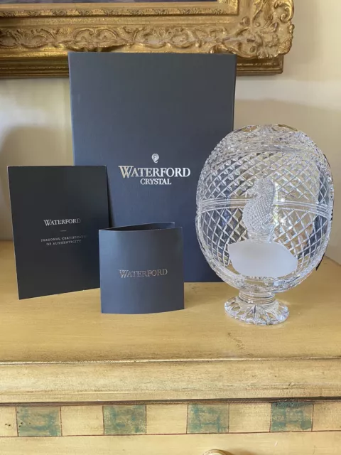 House of Waterford Crystal Seahorse Pedestal Egg Diamond Cut Mastercraft Diorama