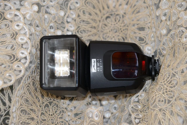 Metz Mecablitz 48 AF-1 Digital Shoe Mount Flash for  Nikon