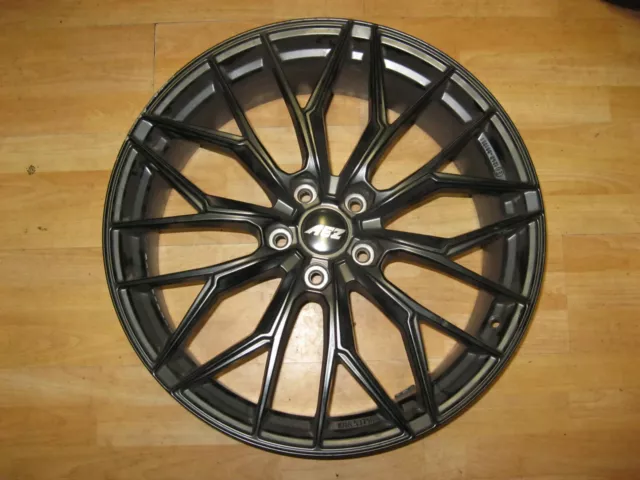 AEZ Porto Black Alufelge 8.5J 21 Zoll ET40 LK5x120 Tesla S