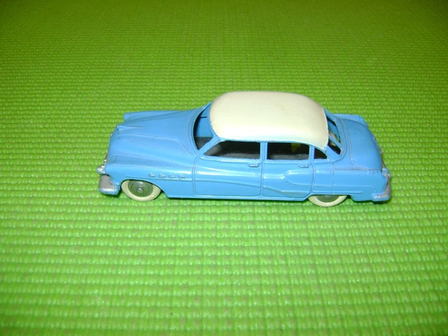 VOITURE CITROEN DS 19 1962 Rouge Toit Noir Uh Pour Atlas 1:43 Neuf