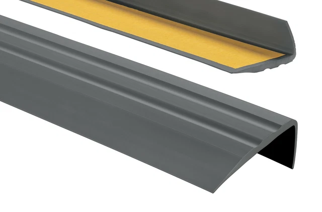 Profilé D'angle PVC Pour Nez De Marche - 50mm X 25mm - Antidérapant - Auto-adhésif - Longueur 80-200cm - Neuf