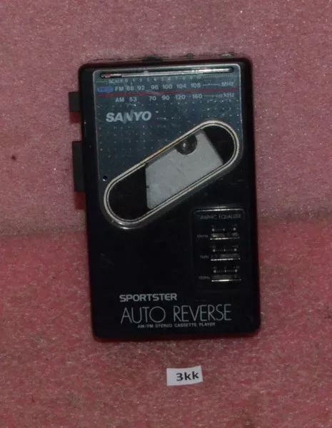 Vintage Sanyo Sportster Cassette Player Model MGR87.
