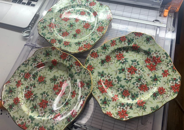 Gorgeous 1995 ROYAL WINTON GRIMWADES Christmas Floral Chintz Square Plate 3pcs 2